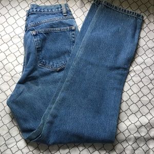 SOLD — Mom Jeans